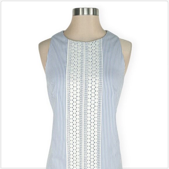London Times Blue White Crochet Lace Panel Seersucker Stripe Shift Dress Size 8 - Picture 3 of 5